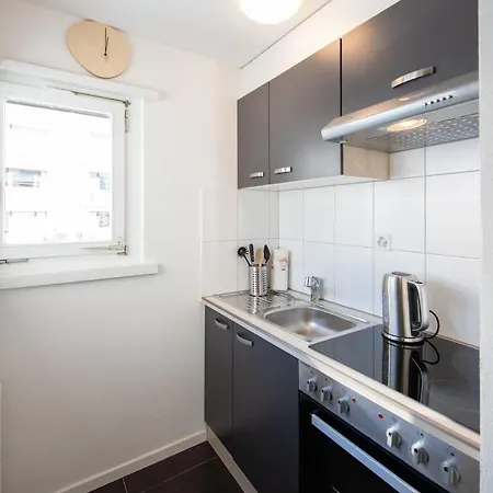 Apartamento Agrimonia - Moebilierte Mit Balkon Davos