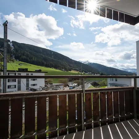 Agrimonia - Moebilierte Mit Balkon Lejlighed