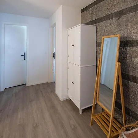 Apartment Agrimonia - Moebilierte Mit Balkon