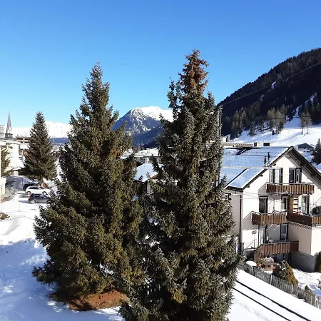 Agrimonia - Moebilierte Mit Balkon Appartement