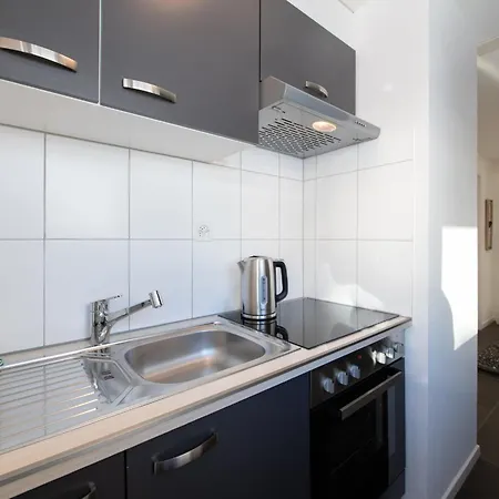 Agrimonia - Moebilierte Mit Balkon * Davos