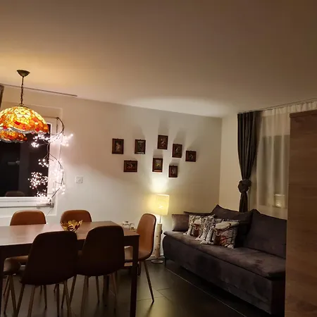 Lägenhet Agrimonia - Moebilierte Mit Balkon