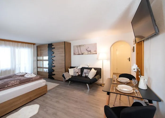 Agrimonia - Moebilierte Mit Balkon Apartment Davos