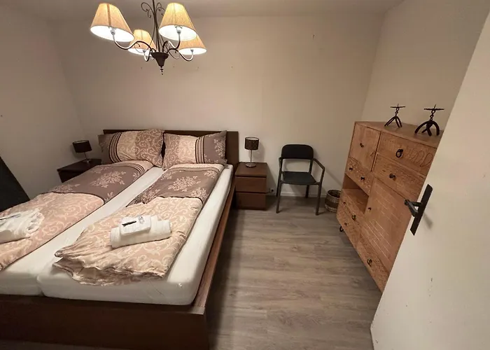 Lägenhet Agrimonia - Moebilierte Mit Balkon Davos