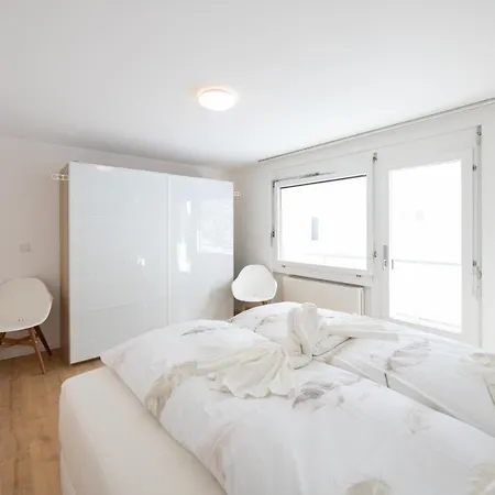 Agrimonia - Moebilierte Mit Balkon Apartamento